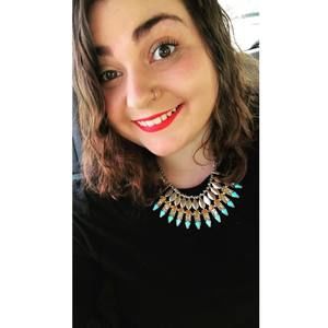 Meet your Posher, Marisa